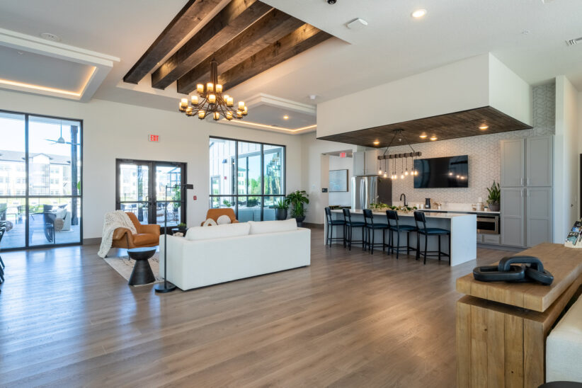 Avian Pointe Clubroom Interior