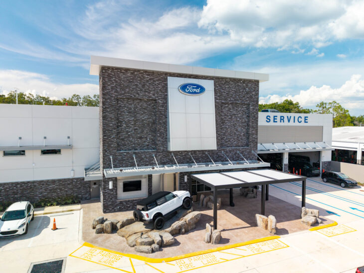 Ford Mullinax Service Entrance Exterior